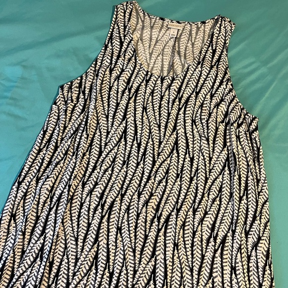 Feather Dress - Picture 4 of 4